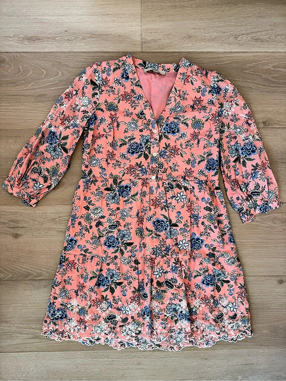 LOFT Floral Mini Dress in Pink Size 2
